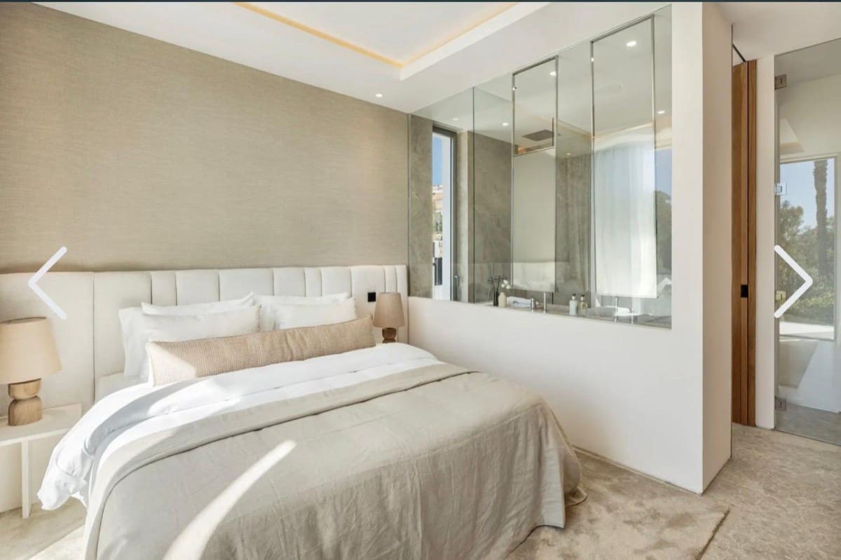 6 quarto Moradia para venda em Nueva Andalucia com piscina garagem - 10 950 000 € (Ref: 9425945)