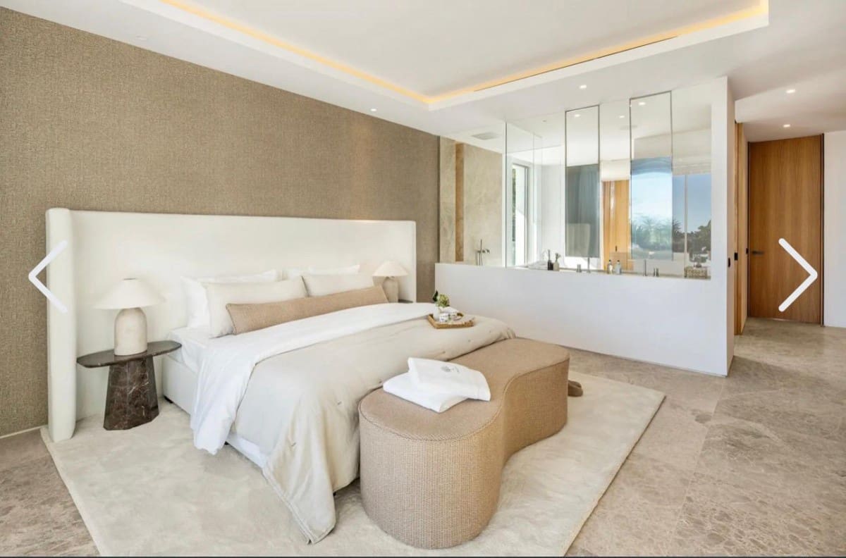 6 quarto Moradia para venda em Nueva Andalucia com piscina garagem - 10 950 000 € (Ref: 9425945)