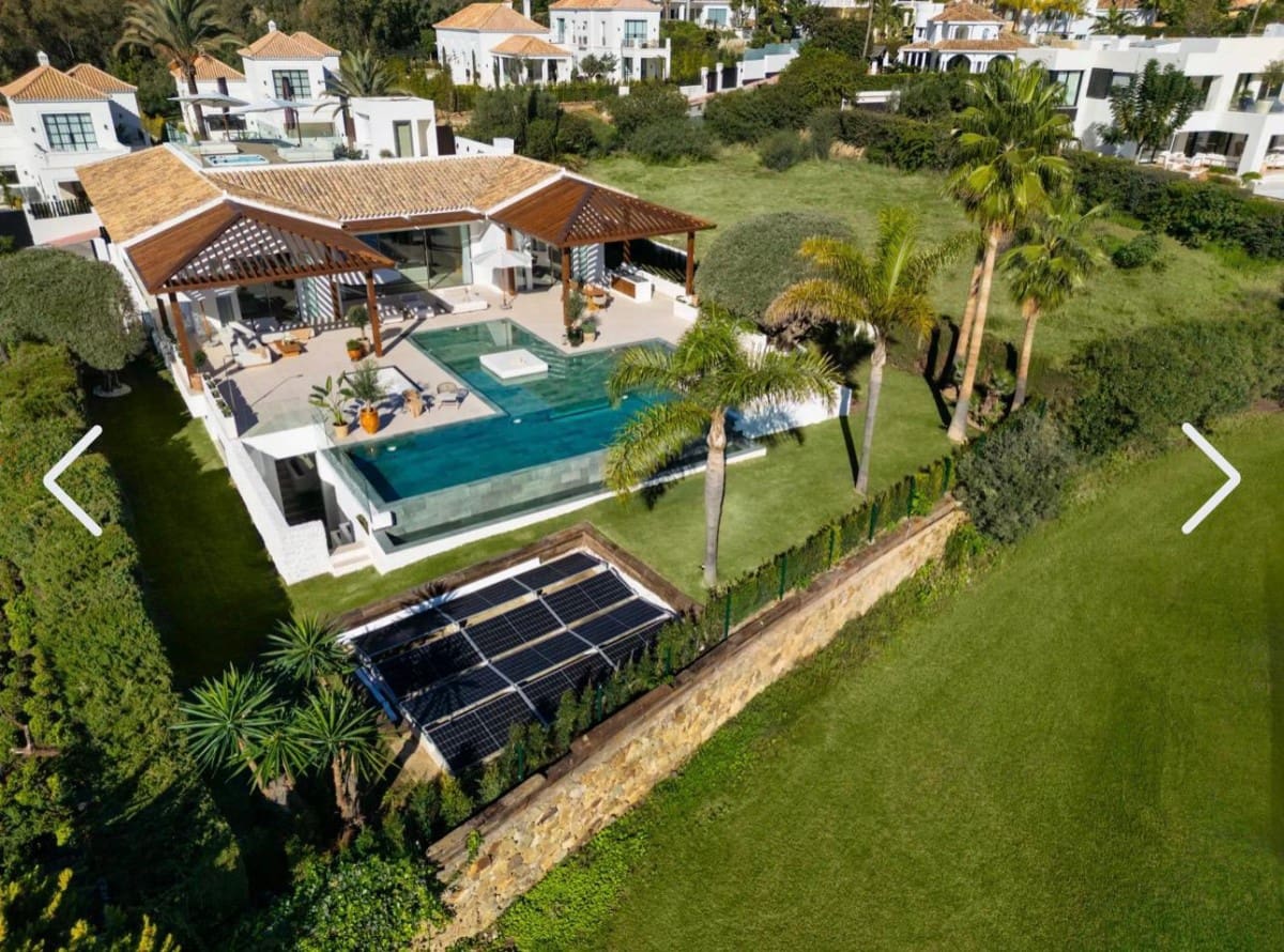 6 quarto Moradia para venda em Nueva Andalucia com piscina garagem - 10 950 000 € (Ref: 9425945)