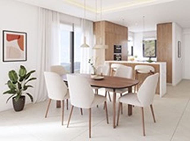 4 quarto Moradia para venda em Estepona com piscina garagem - 730 000 € (Ref: 9425946)