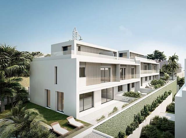 4 quarto Moradia para venda em Estepona com piscina garagem - 730 000 € (Ref: 9425946)