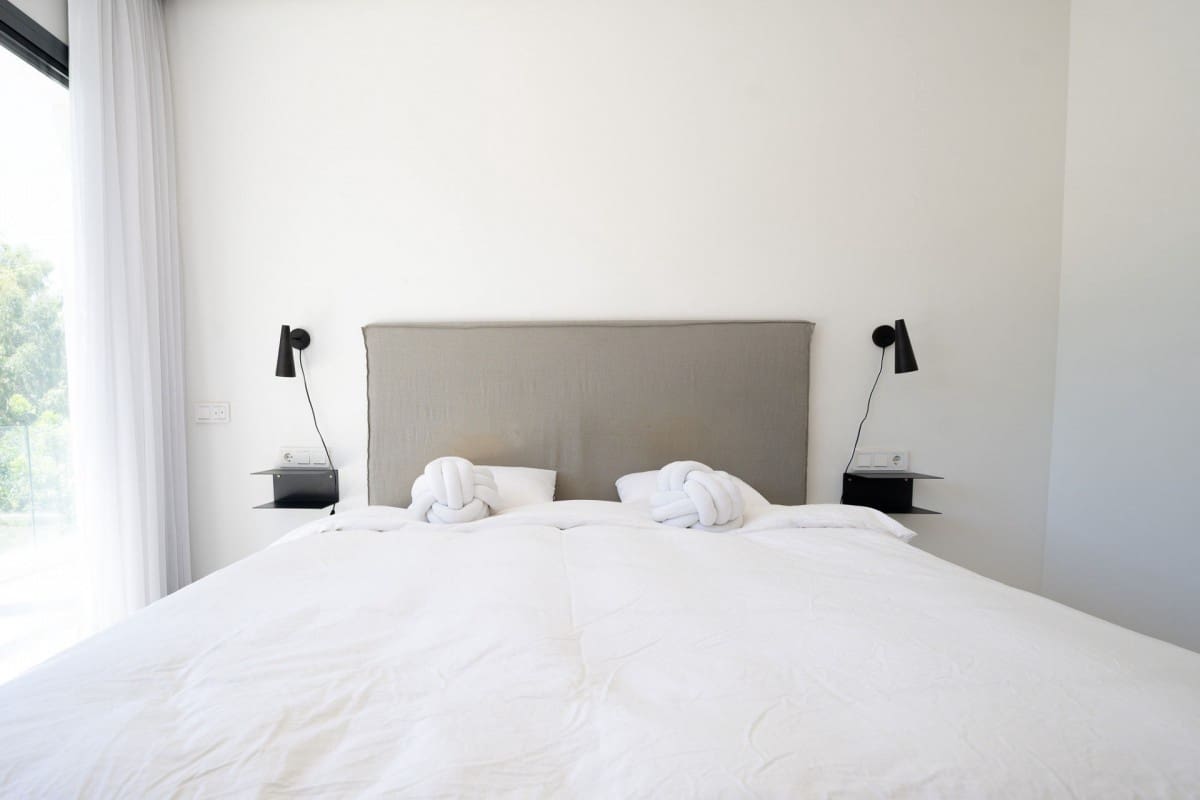 4 sovrum Villa till salu i Estepona med pool - 2 000 000 € (Ref: 9425951)