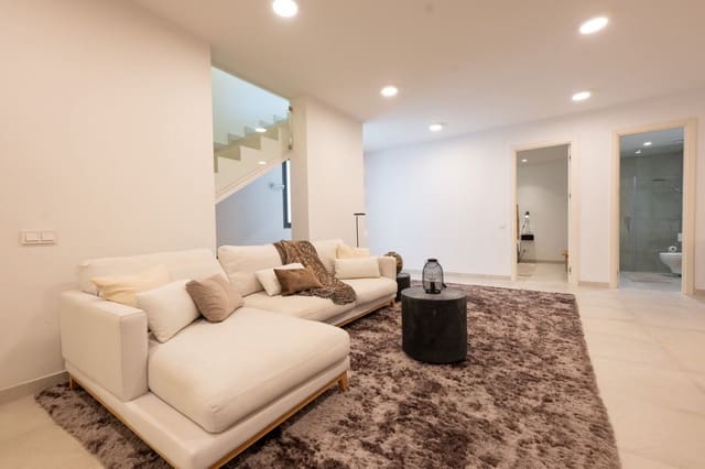 4 sovrum Villa till salu i Estepona med pool - 2 000 000 € (Ref: 9425951)