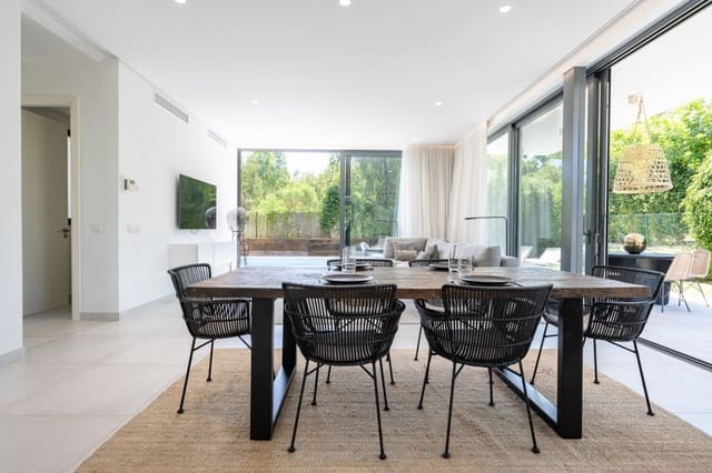 4 sovrum Villa till salu i Estepona med pool - 2 000 000 € (Ref: 9425951)