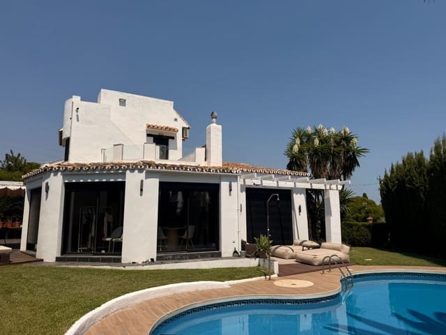 3 soveværelse Villa til salg i Calahonda, Mijas med swimmingpool garage - € 1.150.000 (Ref: 9425957)