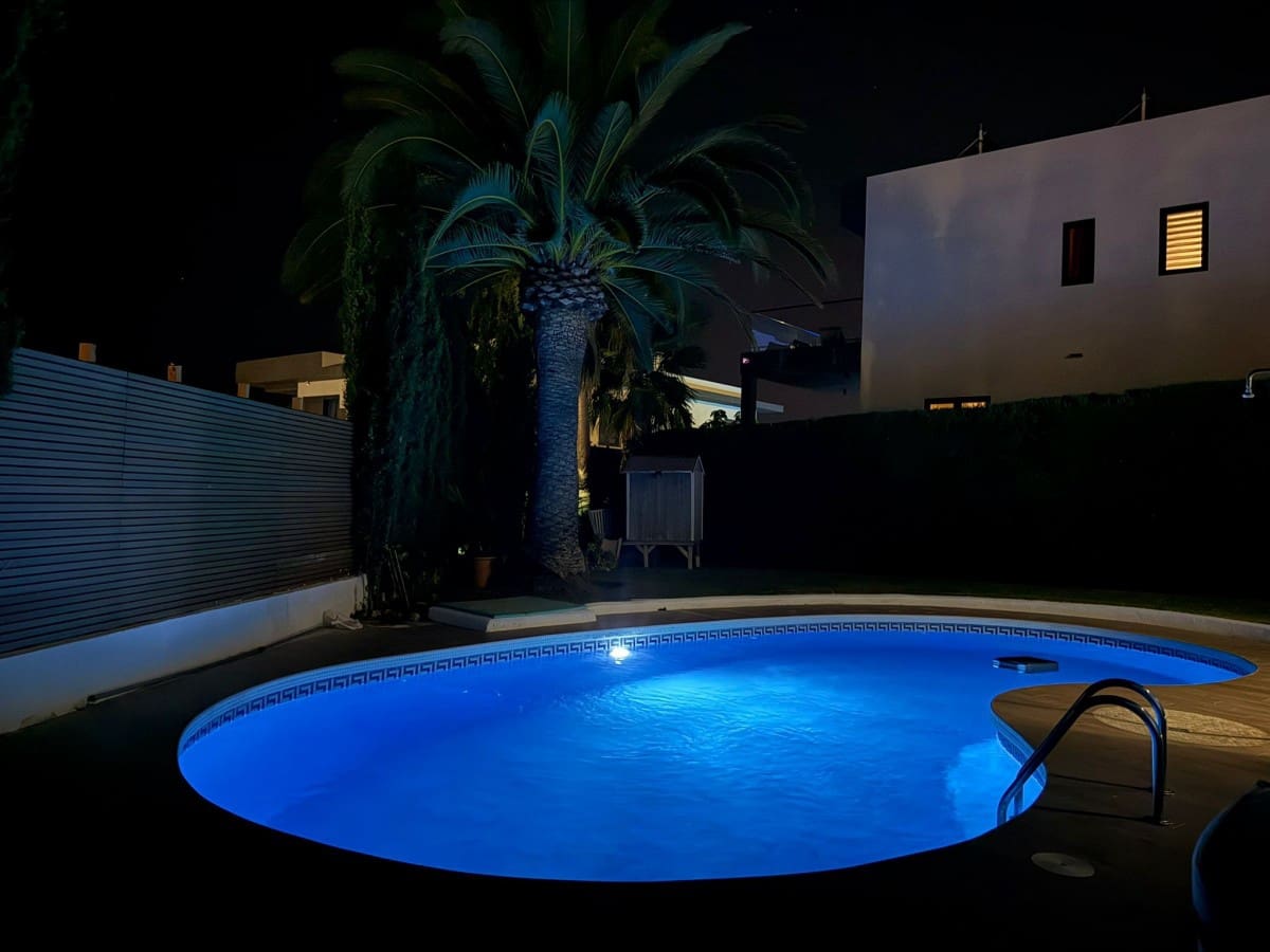 3 sovrum Villa till salu i Calahonda med pool garage - 1 150 000 € (Ref: 9425957)