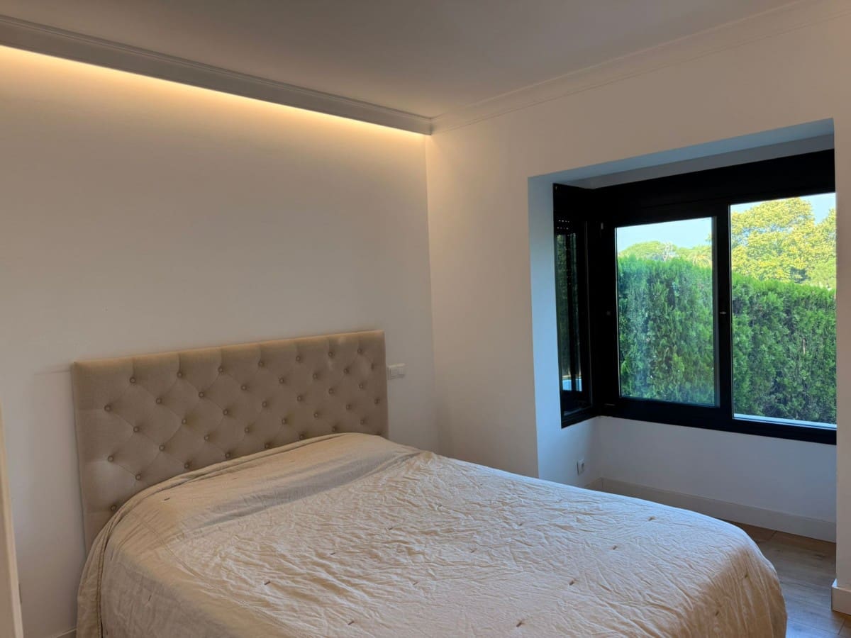 3 sovrum Villa till salu i Calahonda med pool garage - 1 150 000 € (Ref: 9425957)