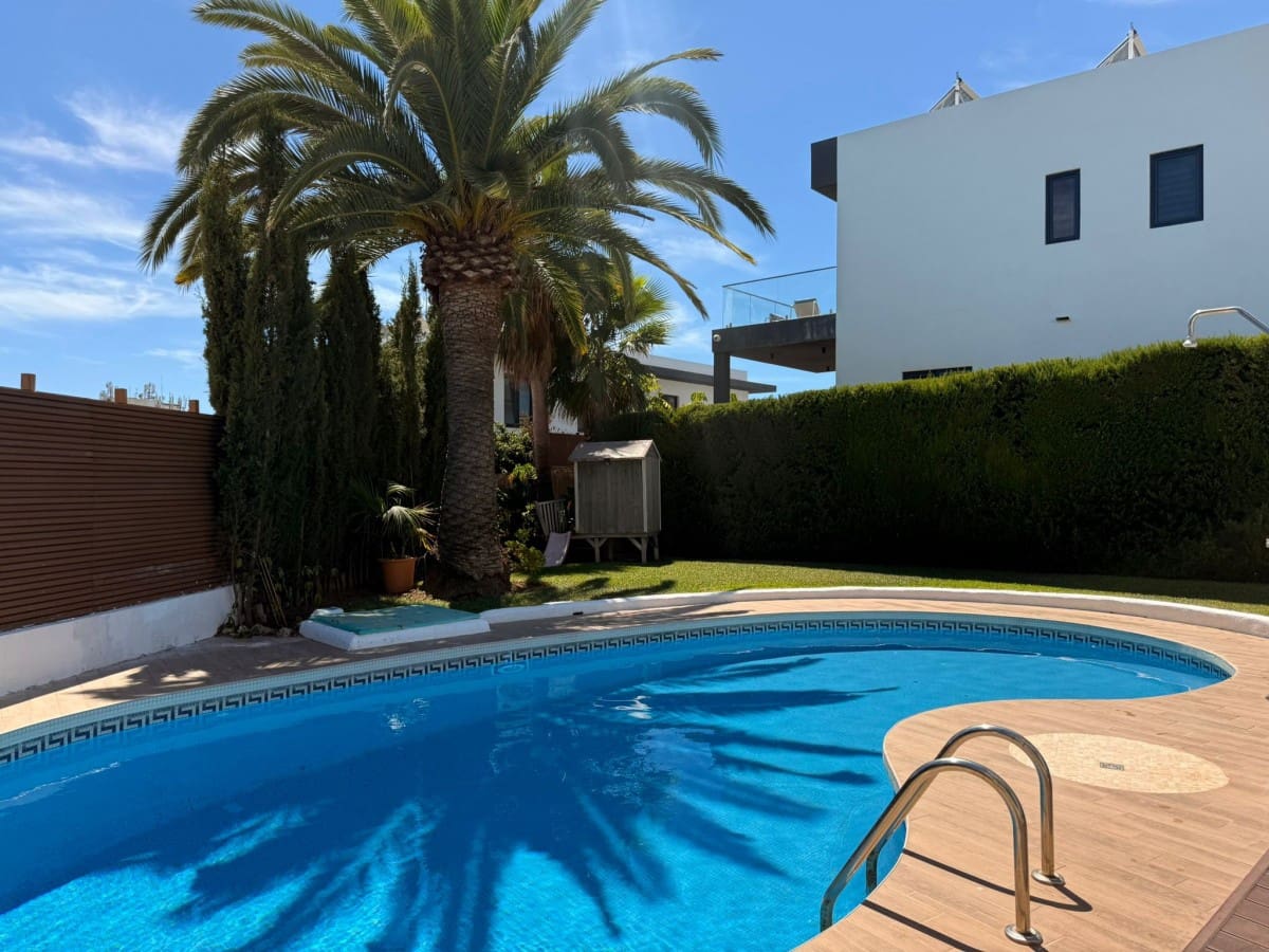 3 sovrum Villa till salu i Calahonda med pool garage - 1 150 000 € (Ref: 9425957)