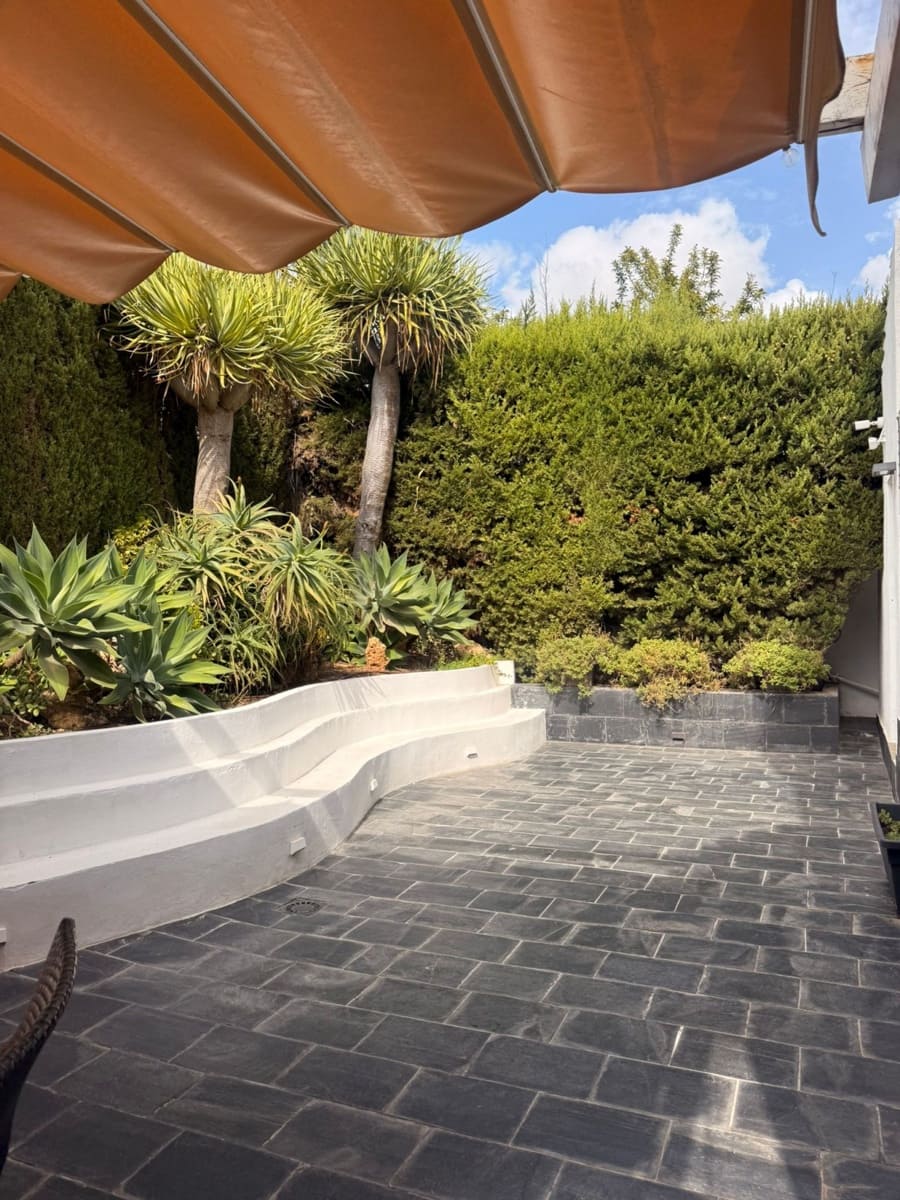 3 sovrum Villa till salu i Calahonda med pool garage - 1 150 000 € (Ref: 9425957)