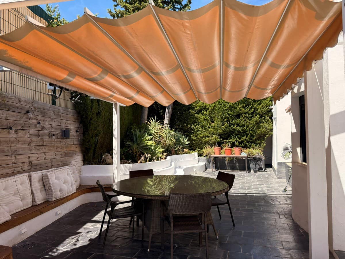 3 sovrum Villa till salu i Calahonda med pool garage - 1 150 000 € (Ref: 9425957)