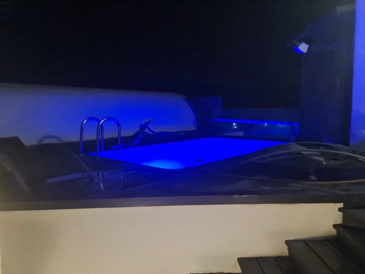 3 soverom Penthouse til salgs i Benahavis med svømmebasseng garasje - € 1 100 000 (Ref: 9425958)