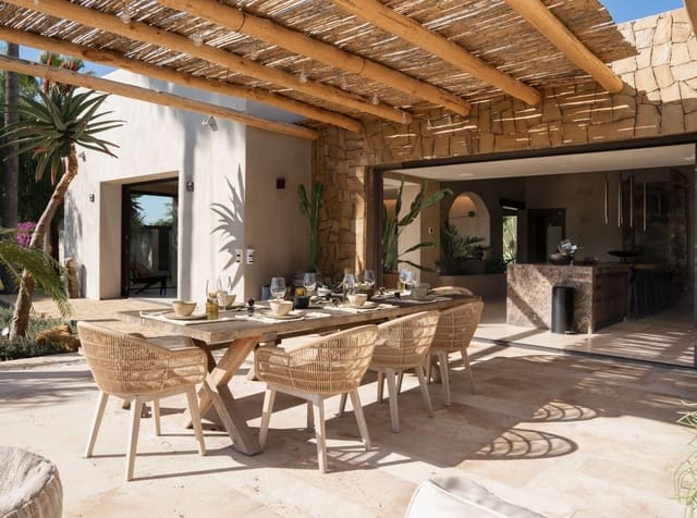 5 soveværelse Villa til salg i Selwo, Estepona med swimmingpool garage - € 3.970.000 (Ref: 9425960)