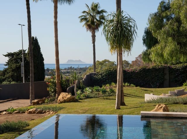 5 soveværelse Villa til salg i Selwo, Estepona med swimmingpool garage - € 3.970.000 (Ref: 9425960)