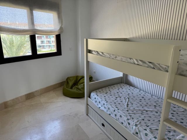 3 chambre Appartement à vendre à Sotogrande, San Roque avec piscine garage - 520 000 € (Ref: 9425963)