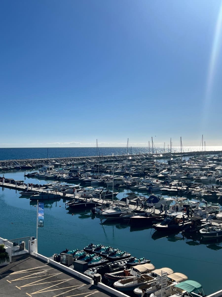 2 soveværelse Lejlighed til salg i Puerto Banus med swimmingpool garage - € 1.199.000 (Ref: 9425966)