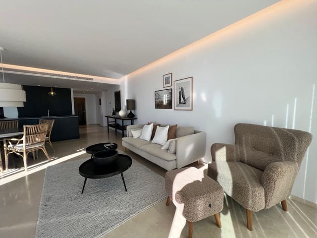 2 soveværelse Lejlighed til salg i Puerto Banus, Marbella med swimmingpool garage - € 1.199.000 (Ref: 9425966)