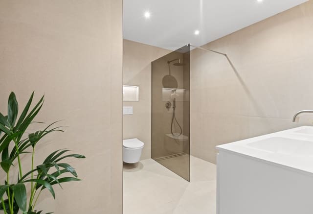 3 makuuhuone Huoneisto myytävänä paikassa Nueva Andalucia, Marbella mukana uima-altaan - 949 500 € (Ref: 9425967)