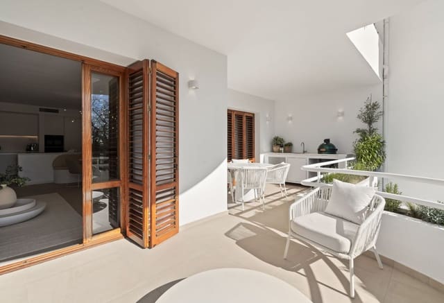 3 makuuhuone Huoneisto myytävänä paikassa Nueva Andalucia, Marbella mukana uima-altaan - 949 500 € (Ref: 9425967)