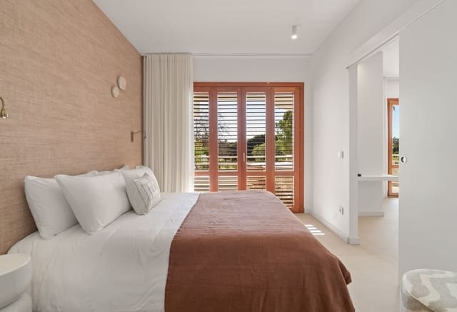 3 makuuhuone Huoneisto myytävänä paikassa Nueva Andalucia, Marbella mukana uima-altaan - 949 500 € (Ref: 9425967)