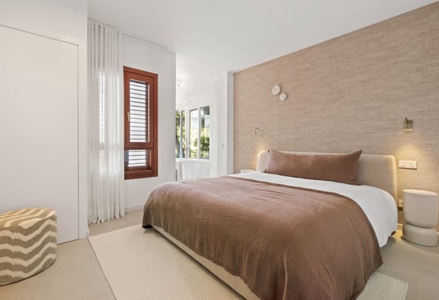 3 makuuhuone Huoneisto myytävänä paikassa Nueva Andalucia, Marbella mukana uima-altaan - 949 500 € (Ref: 9425967)