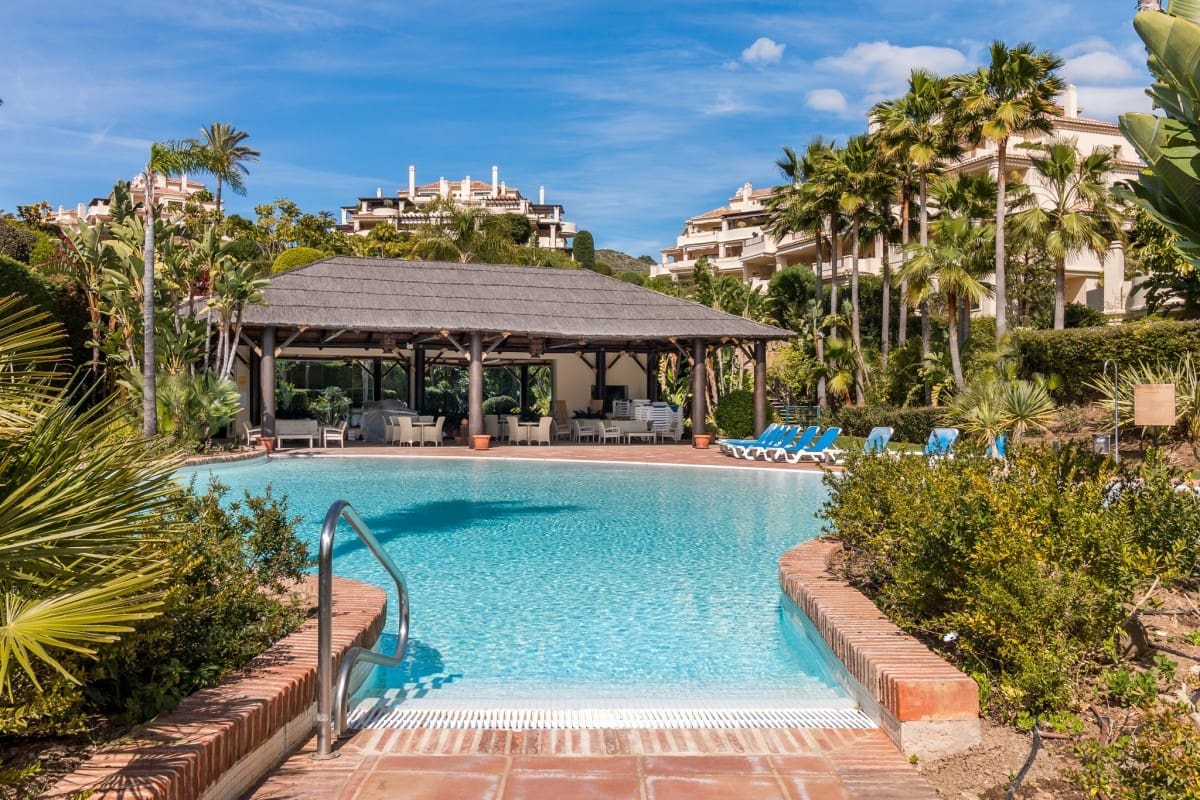 2 soverom Leilighet til salgs i Benahavis med svømmebasseng - € 549 000 (Ref: 9425970)