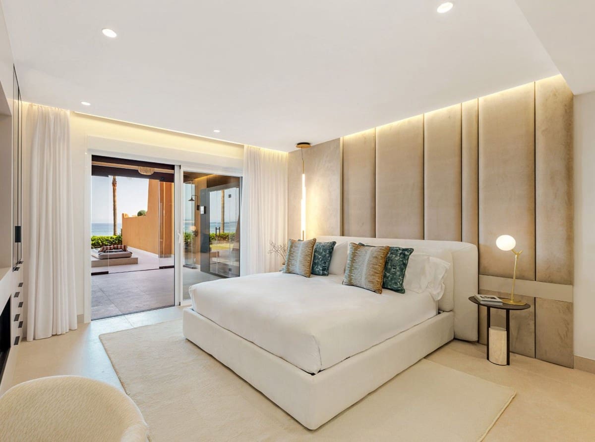 4 quarto Apartamento para venda em Estepona com piscina garagem - 3 695 000 € (Ref: 9425971)