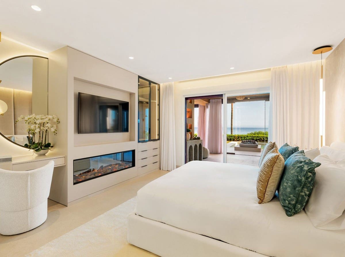 4 quarto Apartamento para venda em Estepona com piscina garagem - 3 695 000 € (Ref: 9425971)