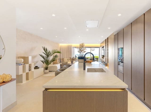 4 quarto Apartamento para venda em Estepona com piscina garagem - 3 695 000 € (Ref: 9425971)