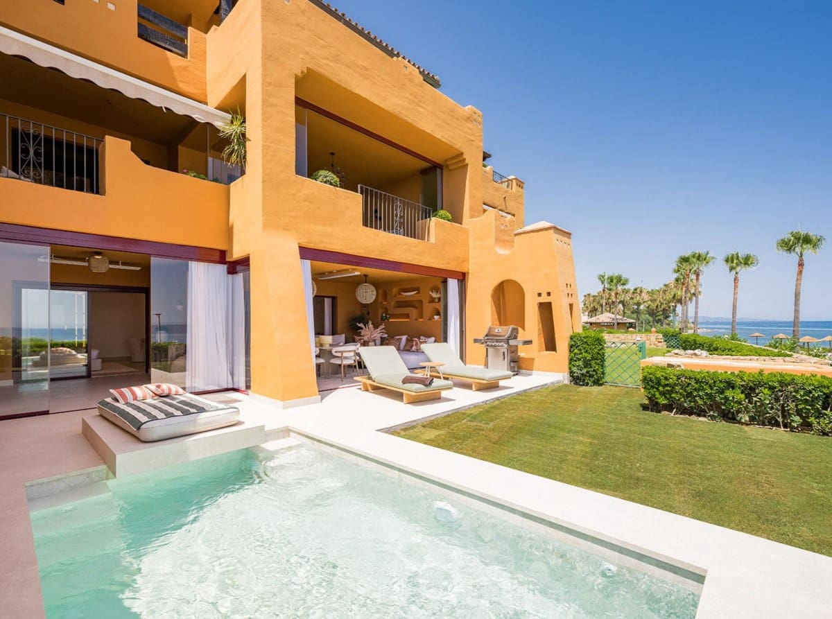 4 quarto Apartamento para venda em Estepona com piscina garagem - 3 695 000 € (Ref: 9425971)