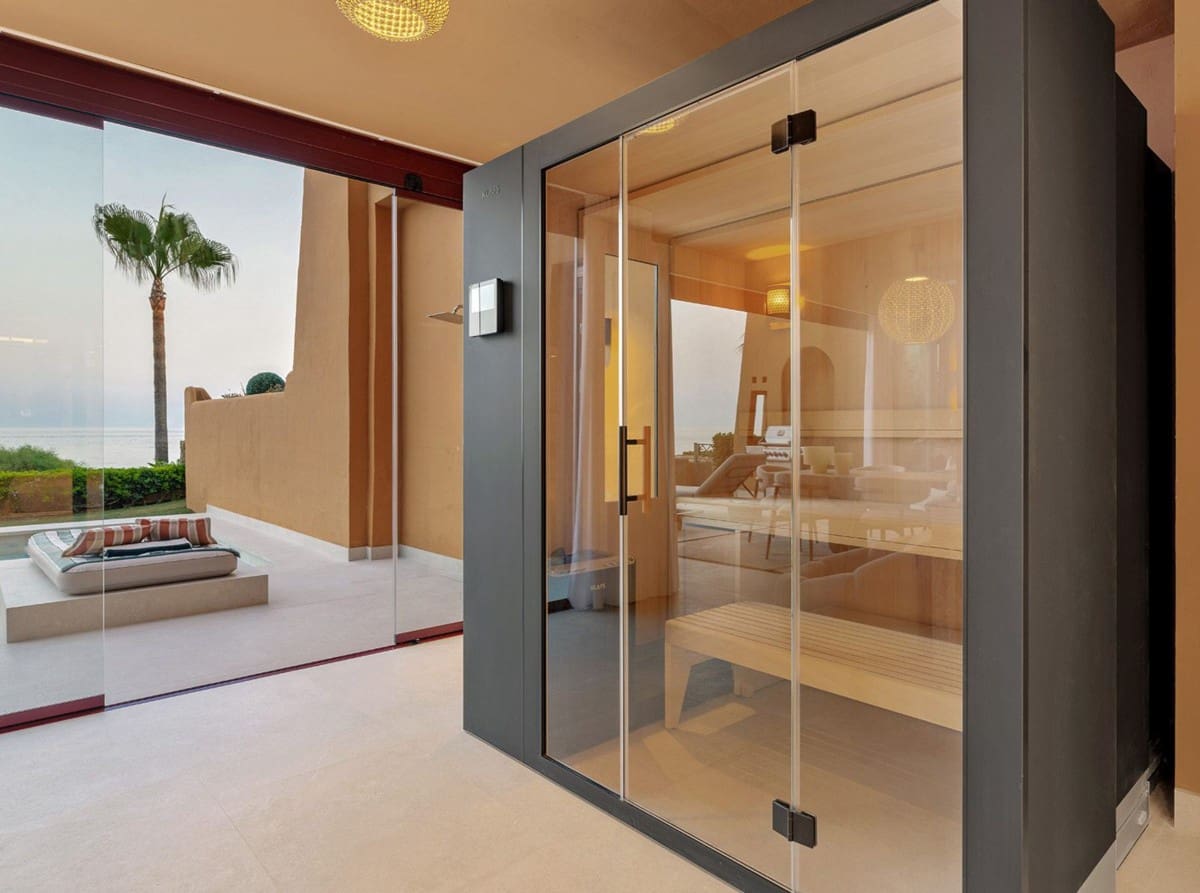 4 quarto Apartamento para venda em Estepona com piscina garagem - 3 695 000 € (Ref: 9425971)