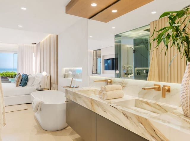 4 quarto Apartamento para venda em Estepona com piscina garagem - 3 695 000 € (Ref: 9425971)