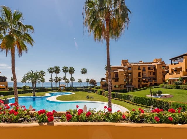 4 quarto Apartamento para venda em Estepona com piscina garagem - 3 695 000 € (Ref: 9425971)