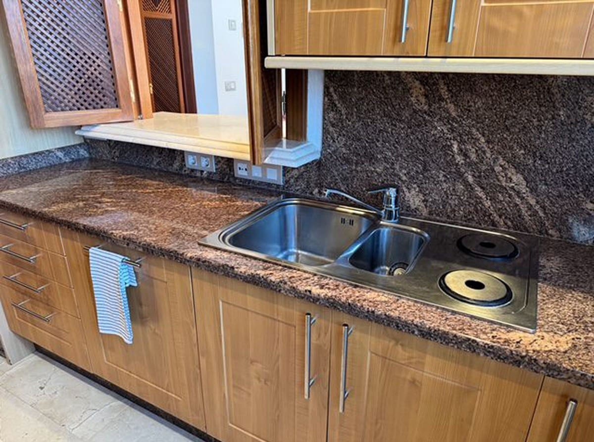 2 soverom Leilighet til salgs i New Golden Mile med svømmebasseng garasje - € 605 000 (Ref: 9425974)