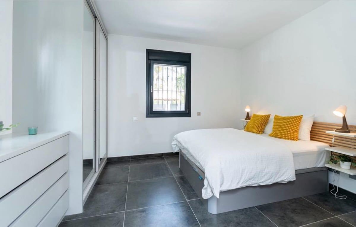 6 makuuhuone Huvila myytävänä paikassa Marbella mukana uima-altaan 
autotalli - 4 495 000 € (Ref: 9425982)