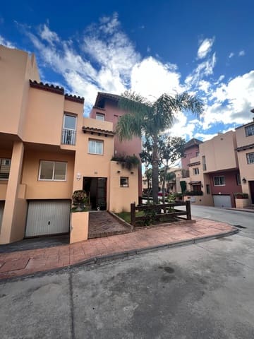 4 camera da letto Casa in vendita in Nueva Andalucia, Marbella con piscina garage - 599.000 € (Rif: 9425983)