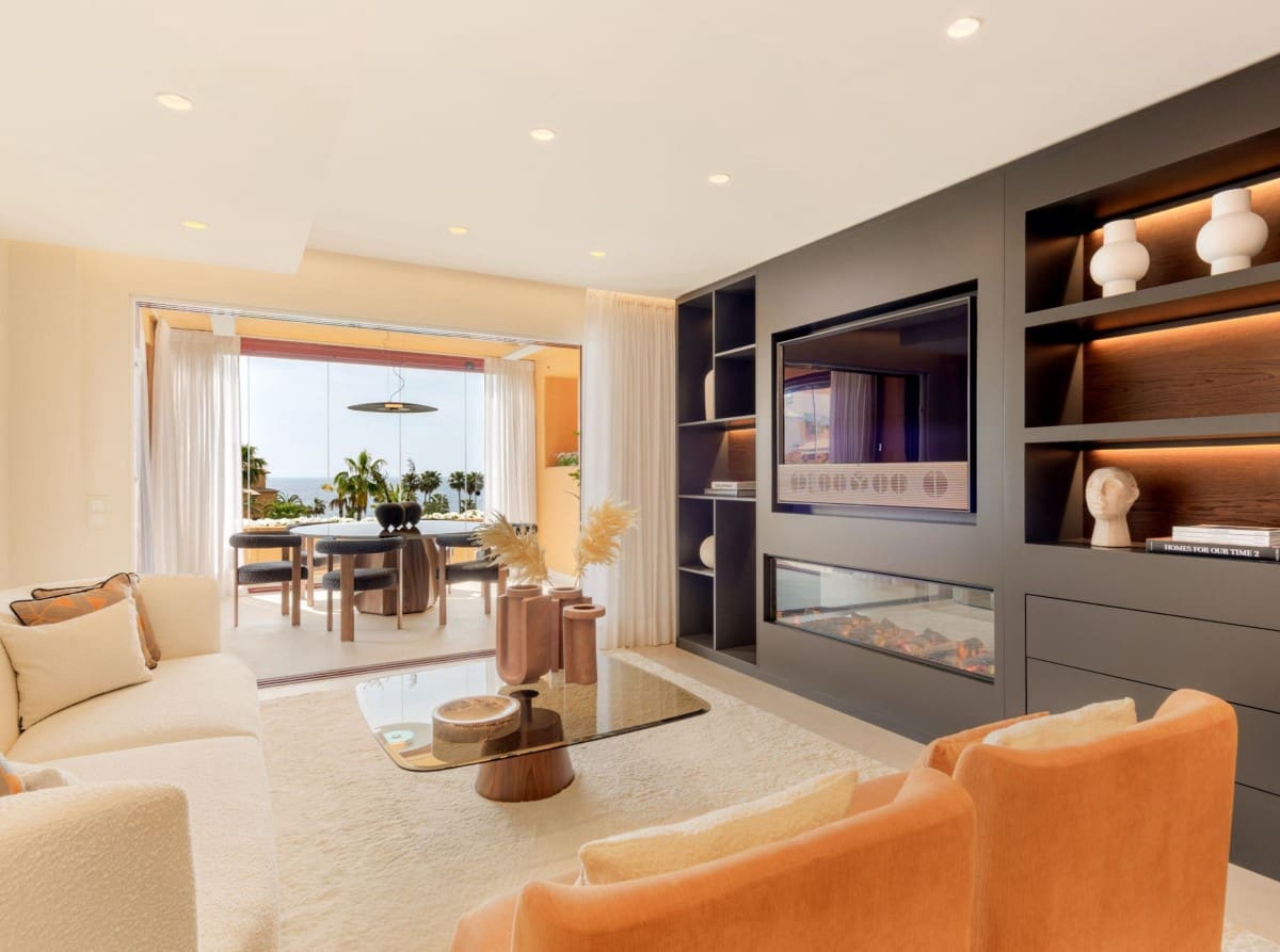 3 soveværelse Lejlighed til salg i Estepona med swimmingpool garage - € 2.395.000 (Ref: 9425986)