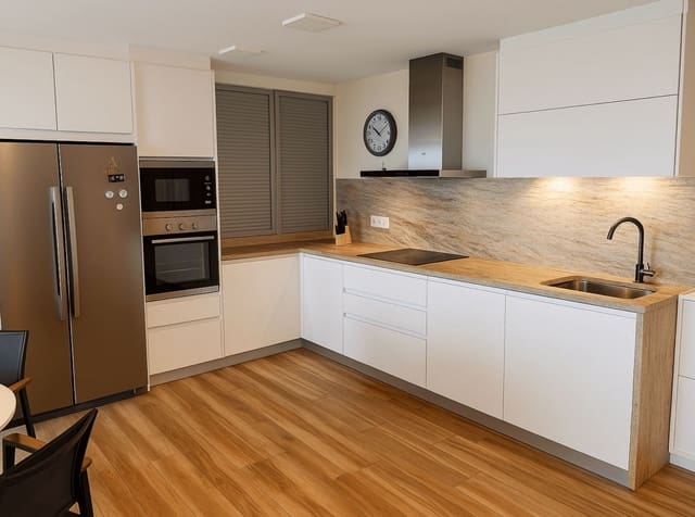 5 soverom Villa til salgs i Bahía Dorada, Estepona med svømmebasseng garasje - € 1 499 000 (Ref: 9425987)