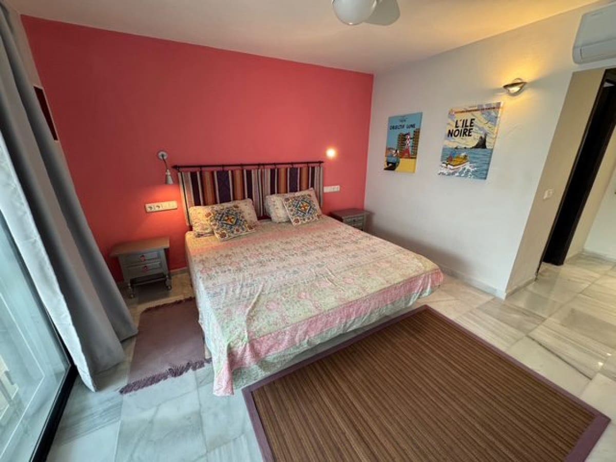 5 soverom Villa til salgs i Bahia Dorada med svømmebasseng garasje - € 1 499 000 (Ref: 9425987)