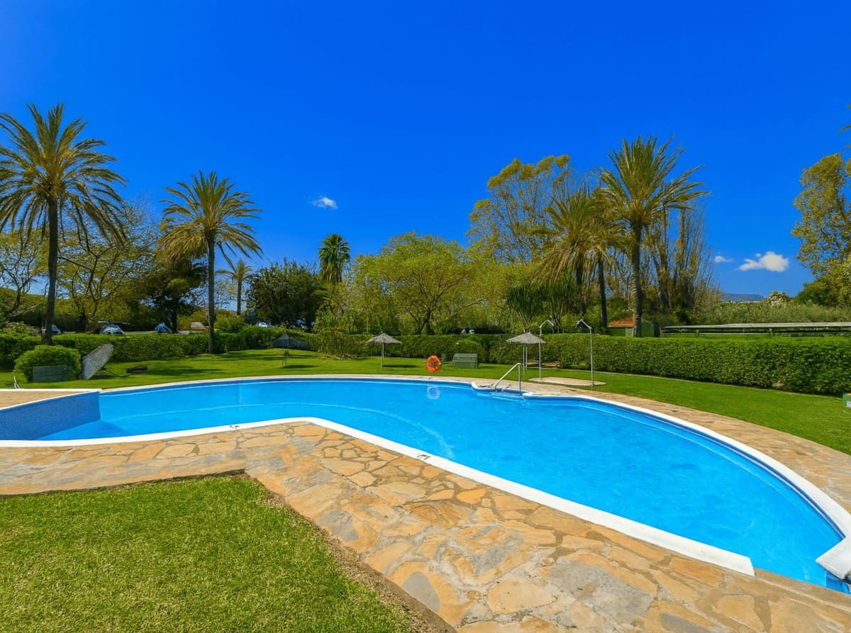 5 soverom Villa til salgs i Bahia Dorada med svømmebasseng garasje - € 1 499 000 (Ref: 9425987)