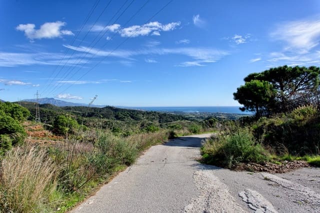Ubebygd land til salgs i Estepona - € 95 000 (Ref: 9425988)
