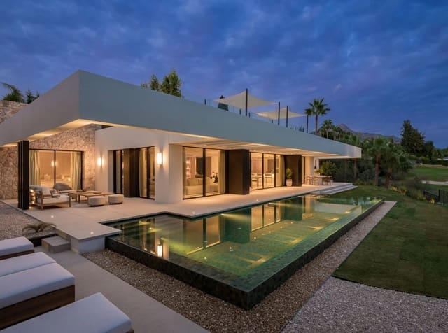 4 slaapkamer Villa te koop in Nueva Andalucia, Marbella met zwembad garage - € 5.975.000 (Ref: 9425989)