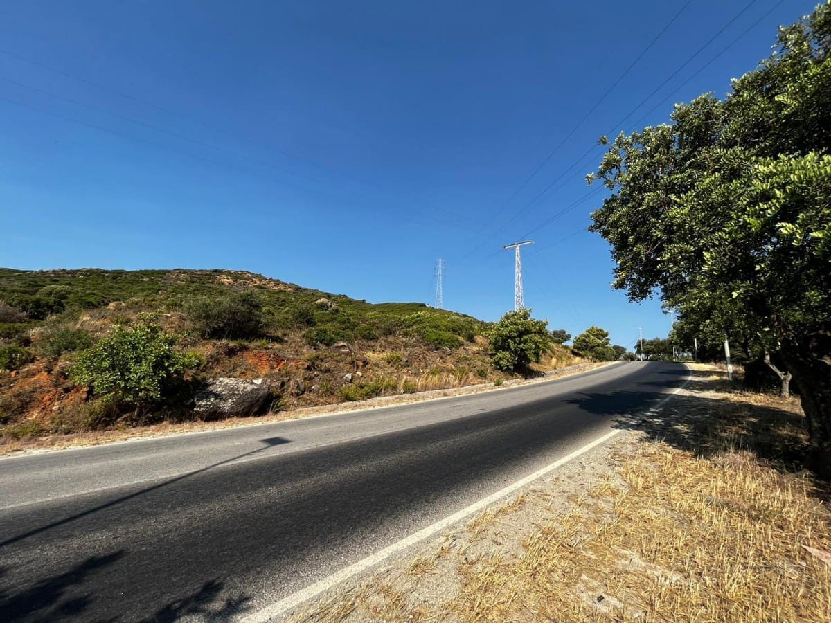 Ubebygd land til salgs i Estepona - € 695 000 (Ref: 9425990)