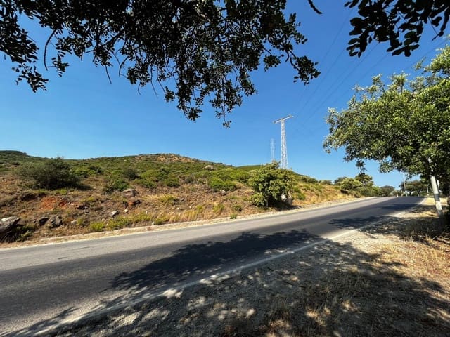 Ubebygd land til salgs i Estepona - € 695 000 (Ref: 9425990)