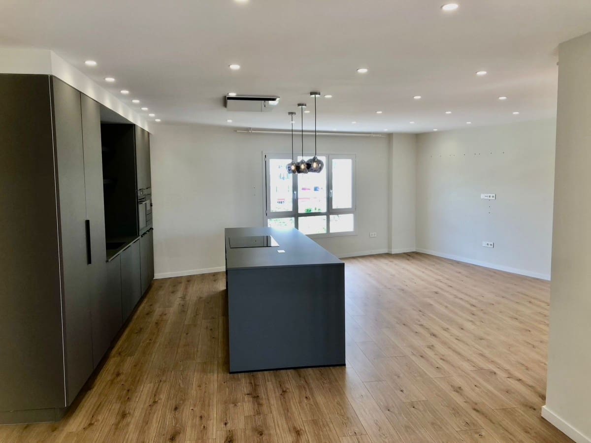 4 soveværelse Penthouse til salg i San Pedro de Alcantara med swimmingpool garage - € 1.200.000 (Ref: 9425991)