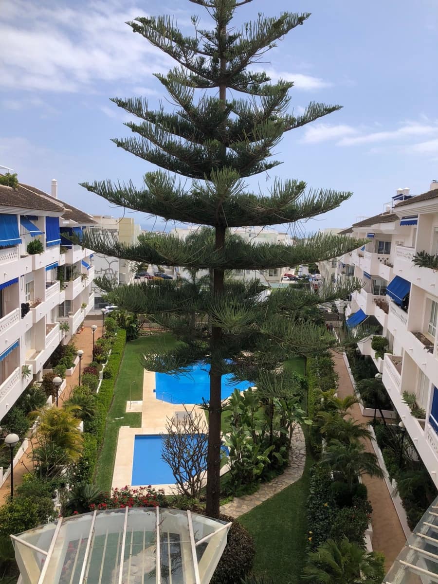 4 soveværelse Penthouse til salg i San Pedro de Alcantara med swimmingpool garage - € 1.200.000 (Ref: 9425991)