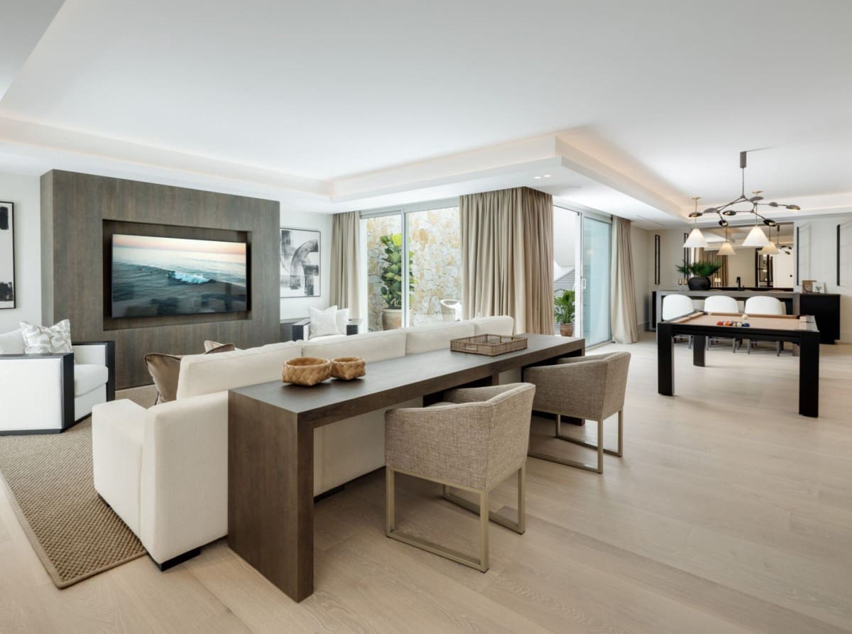 6 soverom Villa til salgs i Marbella med svømmebasseng garasje - € 8 950 000 (Ref: 9425993)