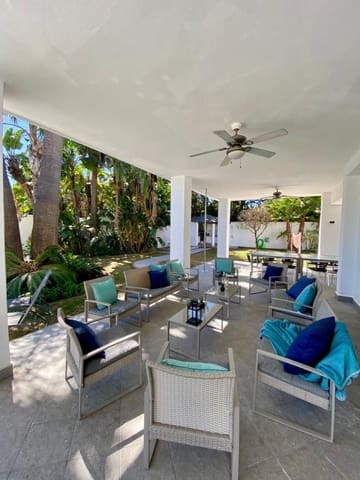 10 quarto Moradia para venda em Marbella com piscina garagem - 2 595 000 € (Ref: 9425995)