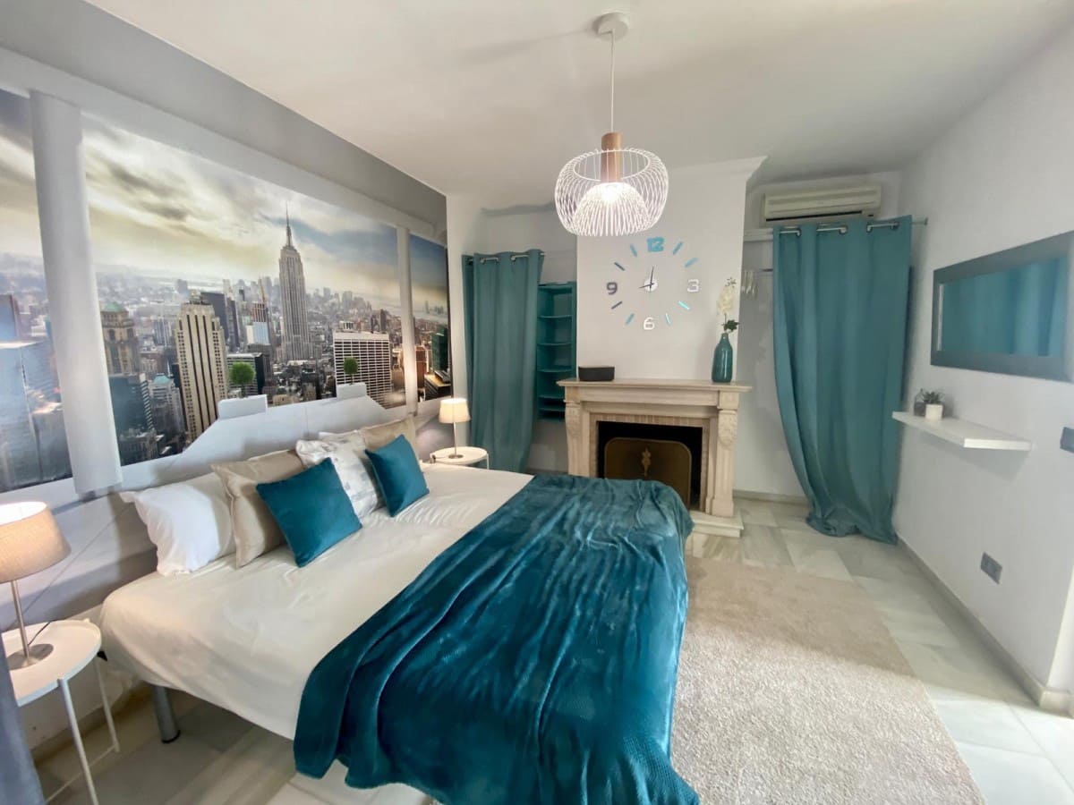 10 quarto Moradia para venda em Marbella com piscina garagem - 2 595 000 € (Ref: 9425995)