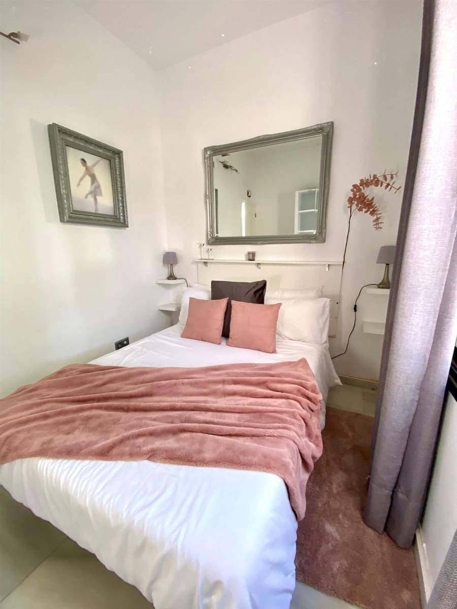 10 quarto Moradia para venda em Marbella com piscina garagem - 2 595 000 € (Ref: 9425995)