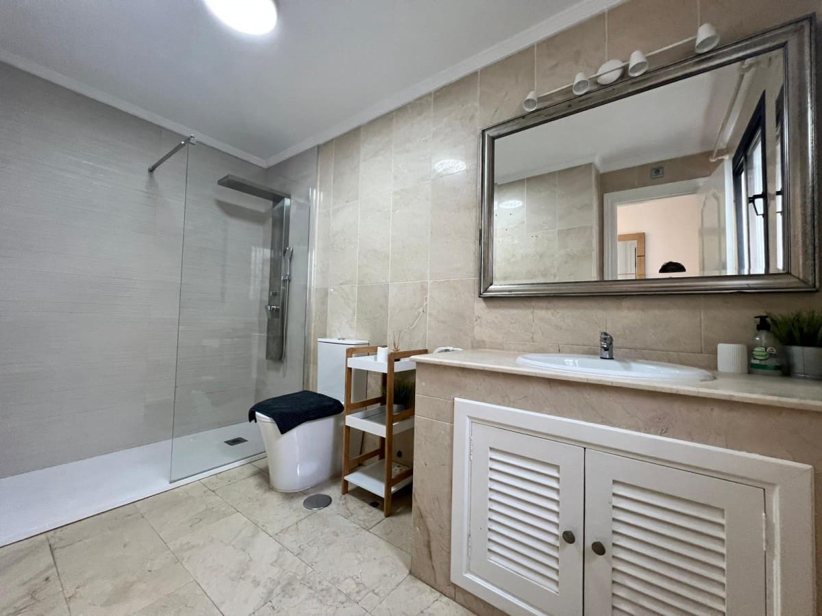 10 quarto Moradia para venda em Marbella com piscina garagem - 2 595 000 € (Ref: 9425995)